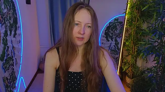 freya nilsson online show from December 7, 3:52 pm