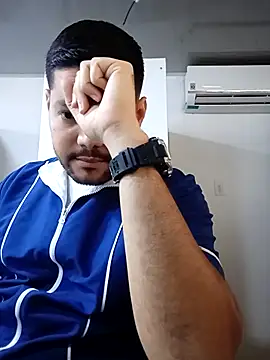 Snapshot of Diosymar_ chatting on January 18, 6:23 pm Diosymar online show from January 18, 6:23 pm
