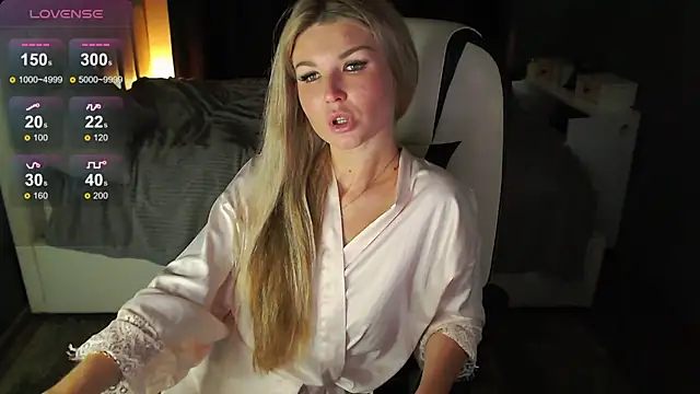 AngelMiaM online show from September 26, 6:56 pm