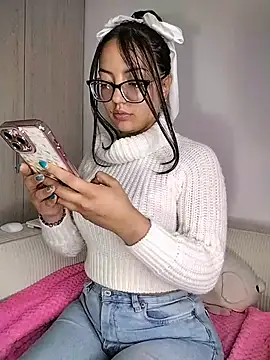 amycute  online show from July 5, 11:34 pm