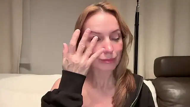 RachellAmazing online show from January 21, 9:15 pm