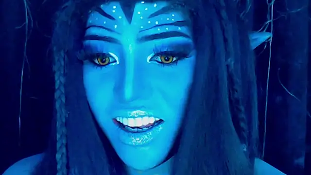 Snapshot of xPATRICIA_ARDEN_AVATAR chatting on October 31, 5:19 am xPATRICIA ARDEN AVATAR online show from October 31, 5:19 am