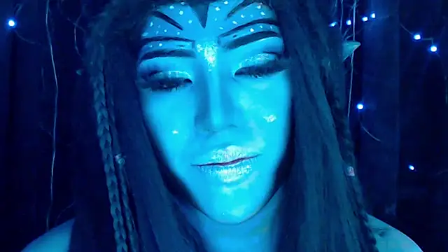 Snapshot of xPATRICIA_ARDEN_AVATAR chatting on November 2, 7:11 am xPATRICIA ARDEN AVATAR online show from November 2, 7:11 am