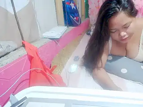 Snapshot of SweetNaughtyAss23 chatting on February 2, 11:11 pm SweetNaughtyAss23 online show from February 2, 11:11 pm