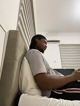 Snapshot of finefinance chatting on October 9, 7:45 pm finefinance online show from October 9, 7:45 pm