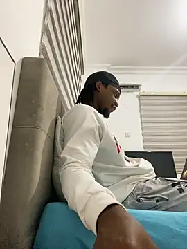 Snapshot of finefinance chatting on October 22, 7:13 pm finefinance online show from October 22, 7:13 pm