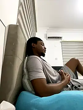 Snapshot of finefinance chatting on October 25, 5:08 pm finefinance online show from October 25, 5:08 pm