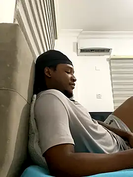 Snapshot of finefinance chatting on October 26, 6:25 pm finefinance online show from October 26, 6:25 pm