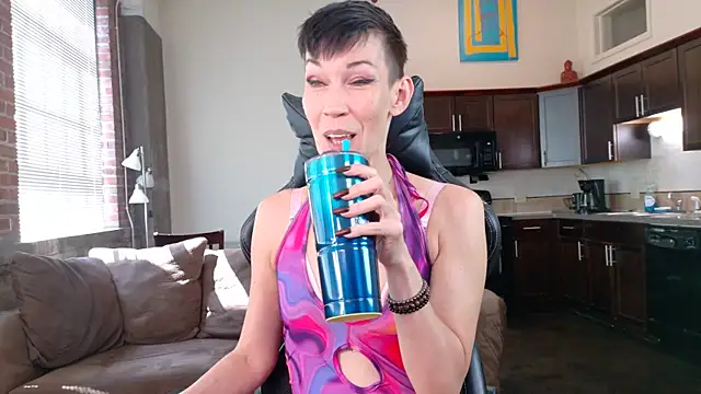 EveEnigma online show from September 12, 6:41 pm