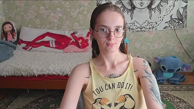 Snapshot of Cutie_Adelia chatting on May 1, 11:26 am Cutie Adelia online show from May 1, 11:26 am