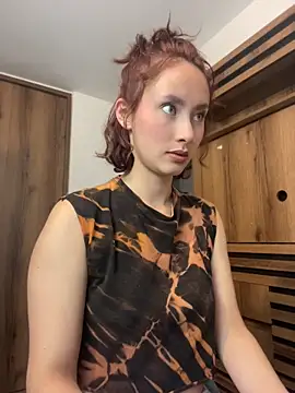 Snapshot of bellaa-w chatting on July 27, 2:07 am bellaa-w online show from July 27, 2:07 am