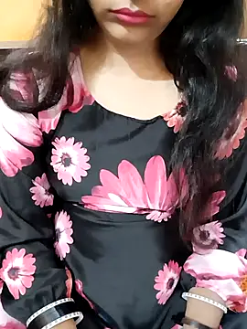 Snapshot of Diya_143 chatting on February 26, 10:47 am Diya 143 online show from February 26, 10:47 am