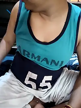 Snapshot of Diya_143 chatting on October 4, 6:55 am Diya 143 online show from October 4, 6:55 am