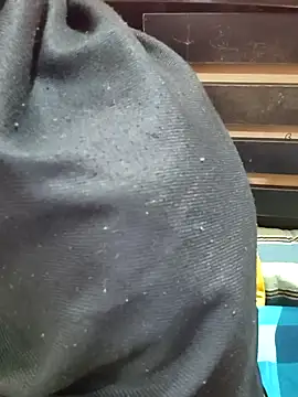 Diya 143 online show from December 19, 8:05 pm