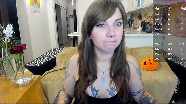 StacyTigerr online show from October 29, 3:47 pm