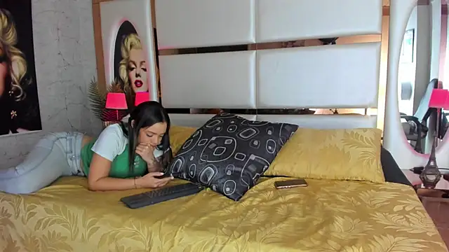 celestestars online show from January 23, 12:04 am