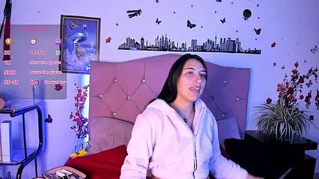 Snapshot of brenda_moris01 chatting on September 18, 9:17 pm brenda moris01 online show from September 18, 9:17 pm