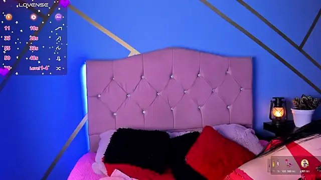 brenda moris01 online show from November 2, 10:45 pm