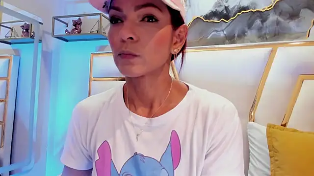 HannaPetit online show from November 5, 6:52 pm