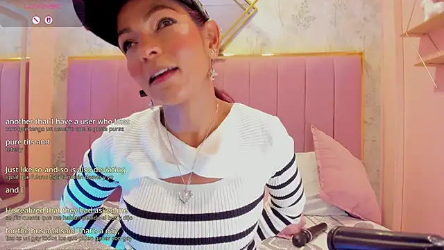 HannaPetit online show from May 3, 11:49 am