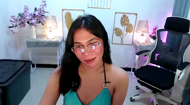 Asian flabby online show from December 30, 10:34 pm