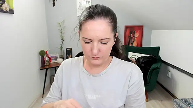 ChloeHottyX online show from March 17, 11:10 am