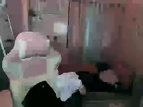 Snapshot of young_salsalita chatting on September 26, 6:06 am young salsalita online show from September 26, 6:06 am