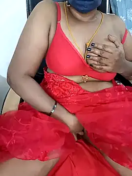 Snapshot of Tamil-hotwife chatting on February 28, 7:35 pm Tamil-hotwife online show from February 28, 7:35 pm