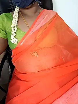 Snapshot of Tamil-hotwife chatting on March 6, 3:45 pm Tamil-hotwife online show from March 6, 3:45 pm