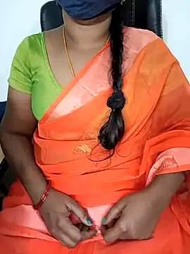 Snapshot of Tamil-hotwife chatting on March 7, 1:53 am Tamil-hotwife online show from March 7, 1:53 am