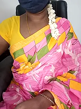 Snapshot of Tamil-hotwife chatting on September 11, 7:58 pm Tamil-hotwife online show from September 11, 7:58 pm