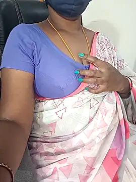 Snapshot of Tamil-hotwife chatting on September 15, 4:51 pm Tamil-hotwife online show from September 15, 4:51 pm