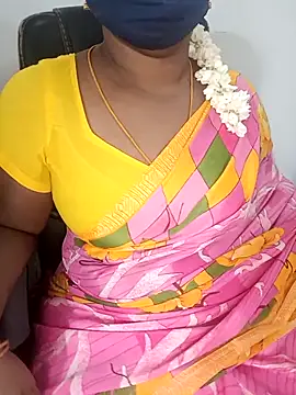 Snapshot of Tamil-hotwife chatting on October 5, 4:27 pm Tamil-hotwife online show from October 5, 4:27 pm
