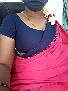 Snapshot of Tamil-hotwife chatting on April 30, 5:30 pm Tamil-hotwife online show from April 30, 5:30 pm