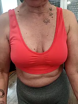 Snapshot of Hot_Ann52 chatting on February 28, 9:36 am Hot Ann52 online show from February 28, 9:36 am