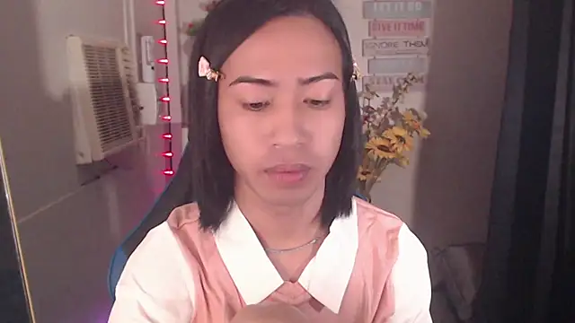 Lemonadexxx online show from December 19, 12:39 am