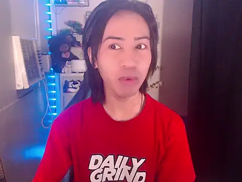 Snapshot of Lemonadexxx chatting on February 7, 3:21 am Lemonadexxx online show from February 7, 3:21 am