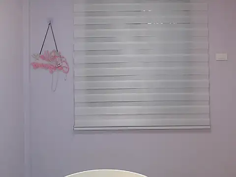 Snapshot of Miss_Ivanawolf chatting on December 20, 9:05 am Miss Ivanawolf online show from December 20, 9:05 am