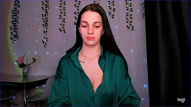 KarlaSim online show from February 5, 8:25 pm