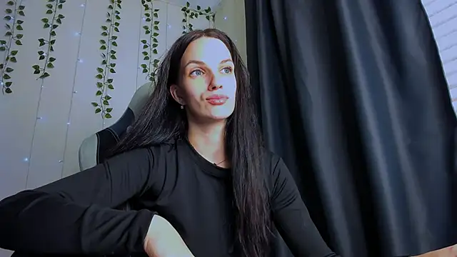 KarlaSim online show from October 21, 1:45 pm