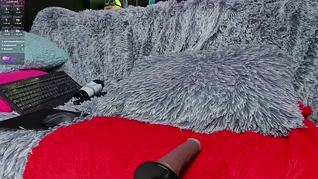 Snapshot of Emilyjhonson_01 chatting on March 22, 12:04 pm Emilyjhonson 01 online show from March 22, 12:04 pm