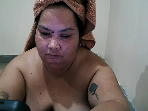 xxbigboootyxx online show from July 6, 11:51 am
