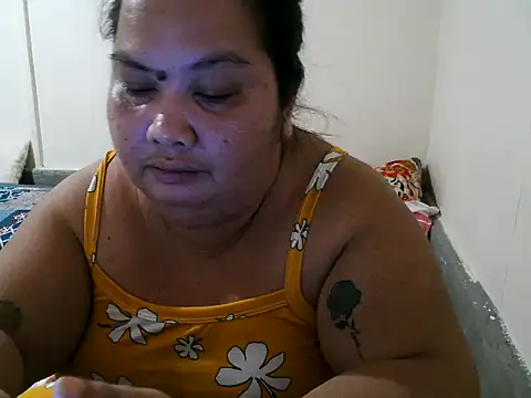 xxbigboootyxx online show from July 13, 7:27 pm
