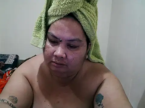 xxbigboootyxx online show from July 29, 1:20 pm