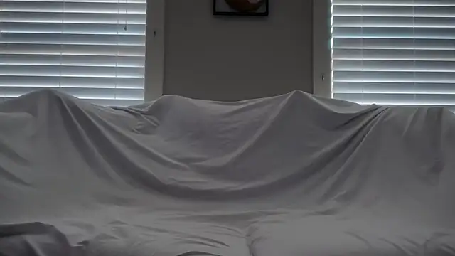 Snapshot of Vivian_MayXxX chatting on April 10, 6:56 pm Vivian MayXxX online show from April 10, 6:56 pm