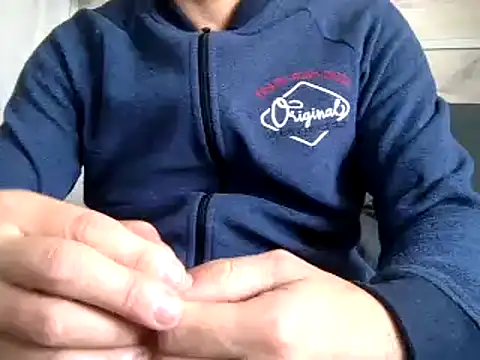 curioushetero online show from December 9, 12:19 pm