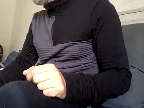 curioushetero online show from January 14, 11:53 am