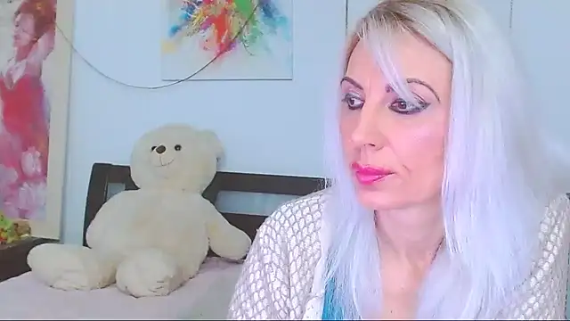 HoneyLara online show from February 14, 12:18 am