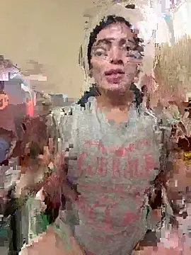 HotstuffCherrySummer online show from February 15, 8:24 am