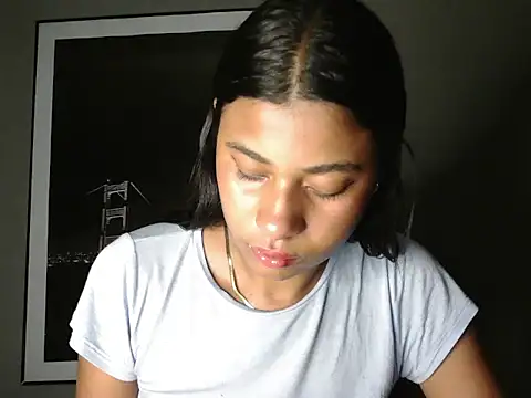 dark enchantress  online show from January 17, 12:26 am